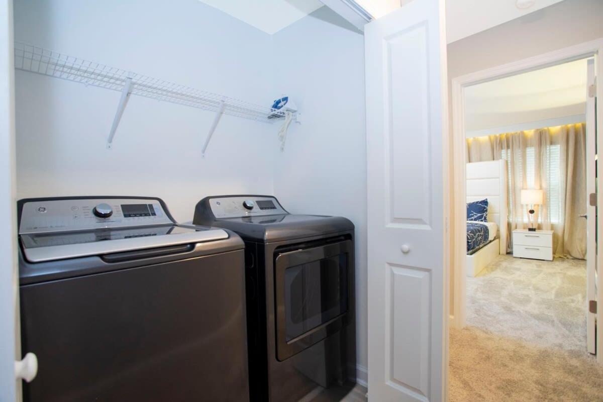 Gorgeous 4Bd W/ Pool Close To Disney @ Storey Lake 4289 كيسيمي المظهر الخارجي الصورة
